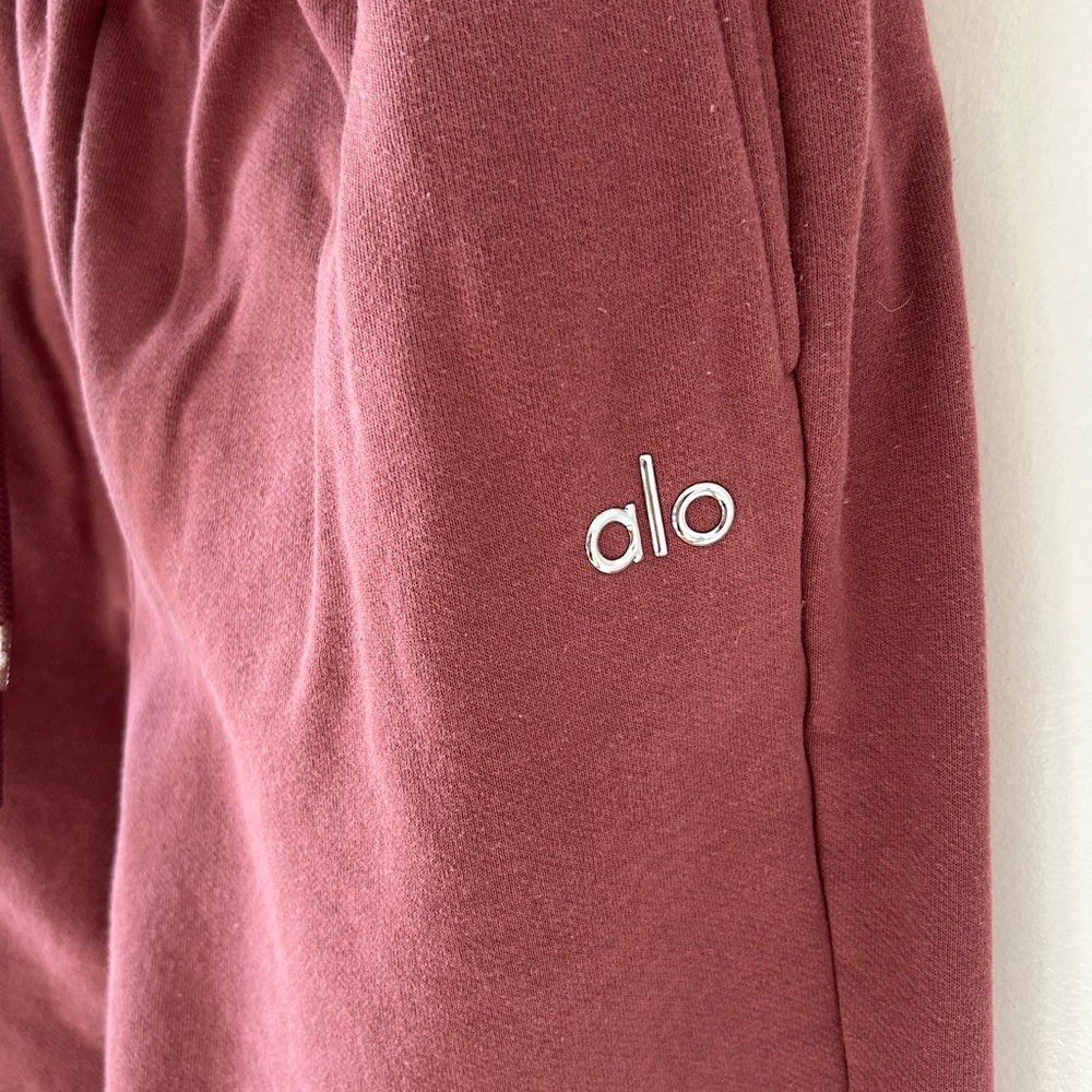 COMBO SET! ALO Yoga Burgundy Joggers+ Top